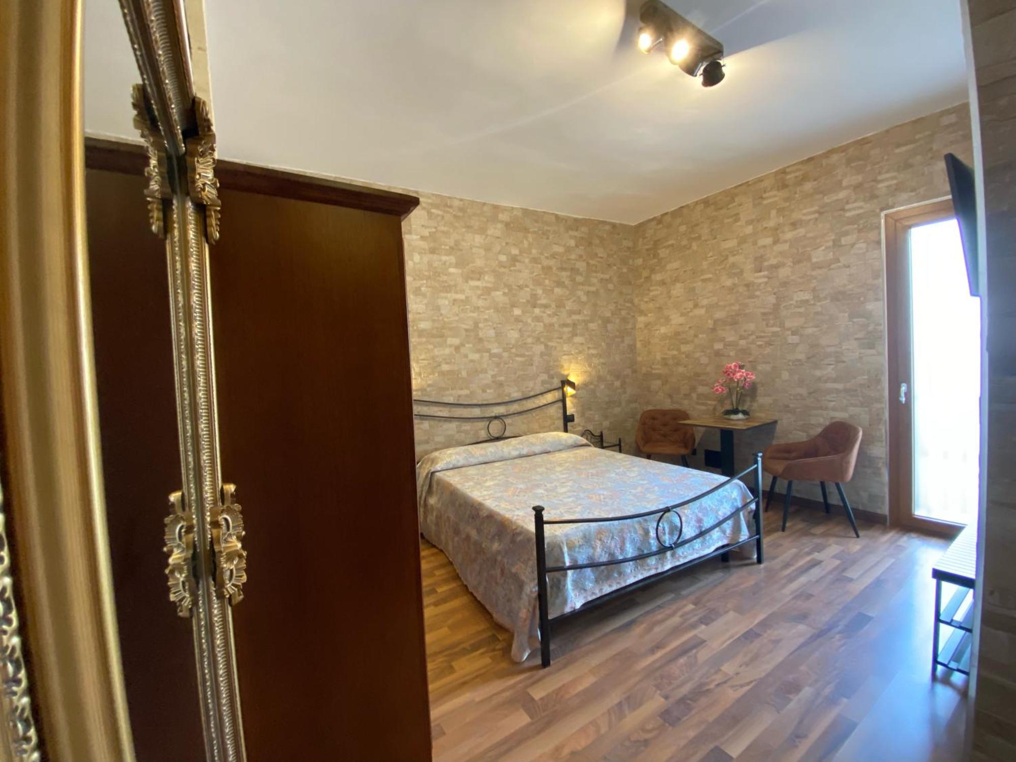 Uria Rooms & Suite B&B Vieste Dış mekan fotoğraf